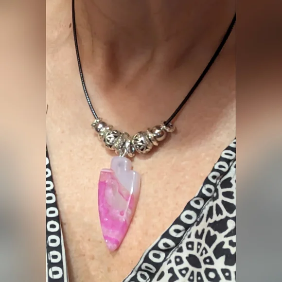 Handmade White & Pink Druzy Arrowhead Silver Beaded Necklace - Picture 13 of 14